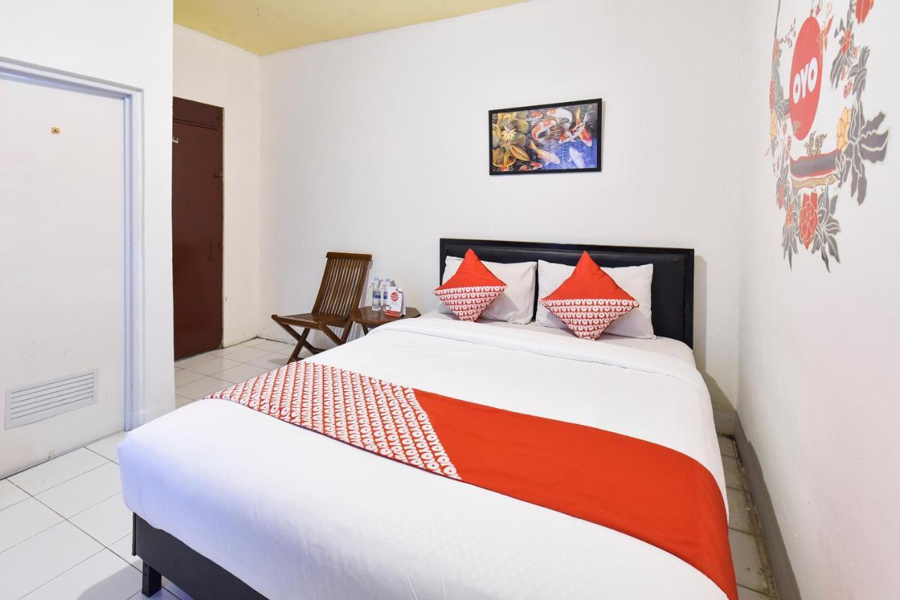 Oyo 348 Hotel Dieng Permai Yogyakarta Exteriör bild