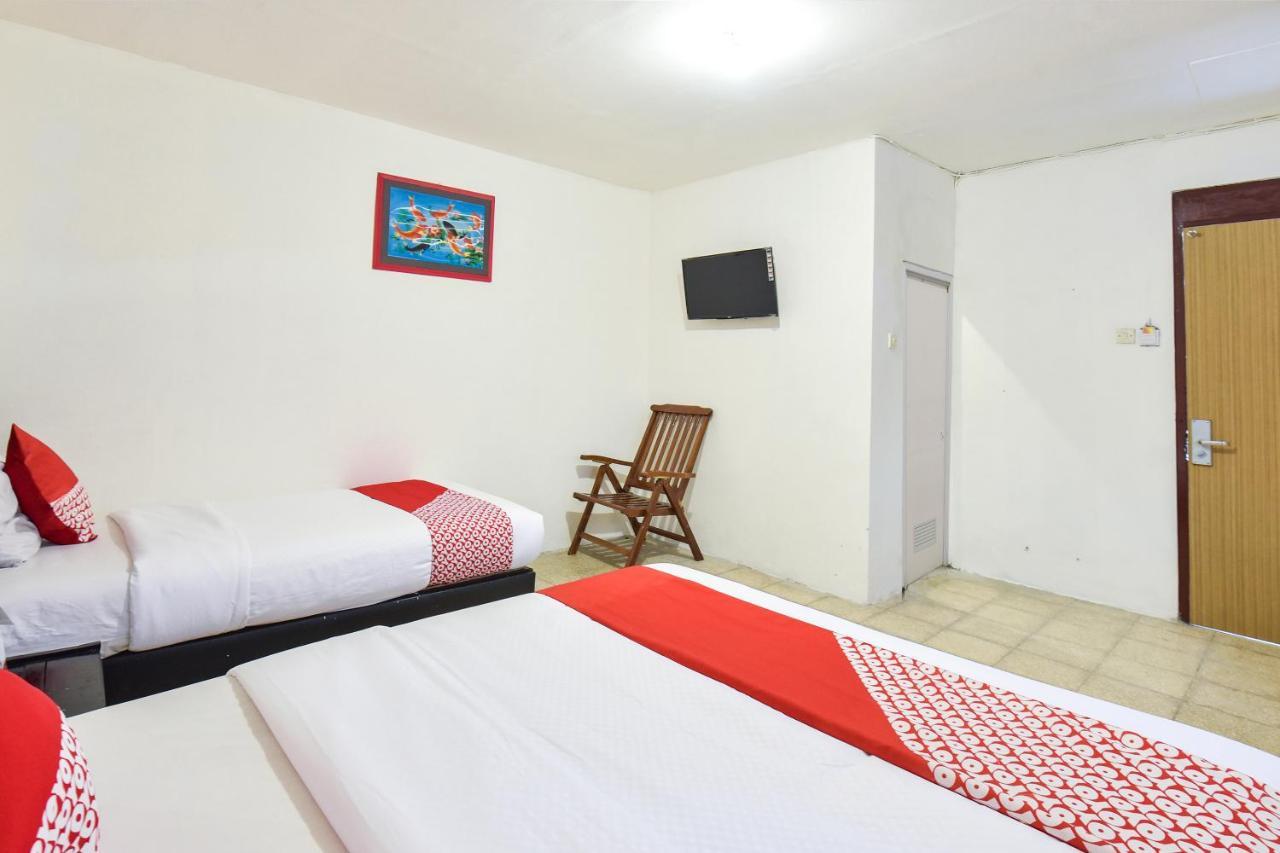 Oyo 348 Hotel Dieng Permai Yogyakarta Exteriör bild